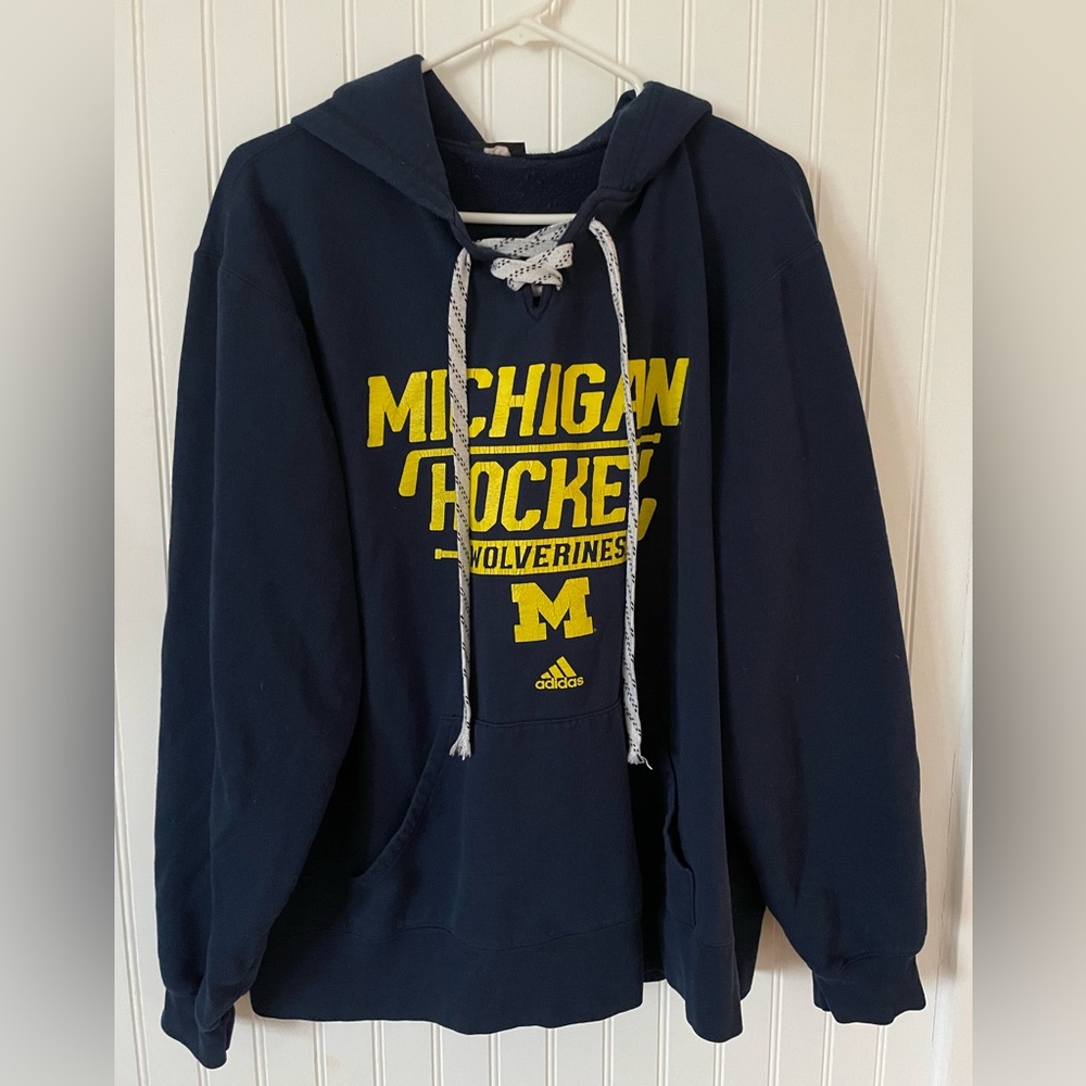 University of Michigan Hockey Sweatshirt